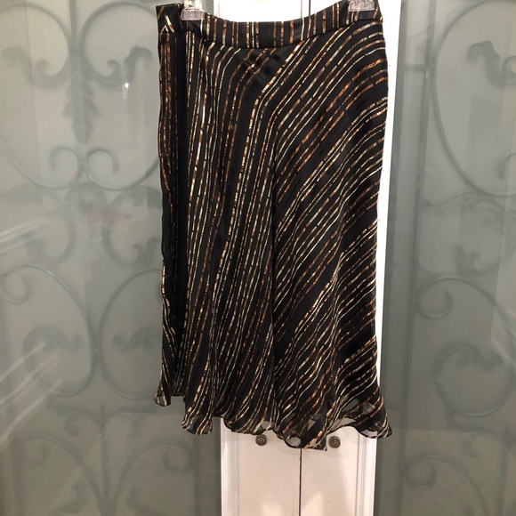 Silk Jones New York outfit - Picture 3 of 3